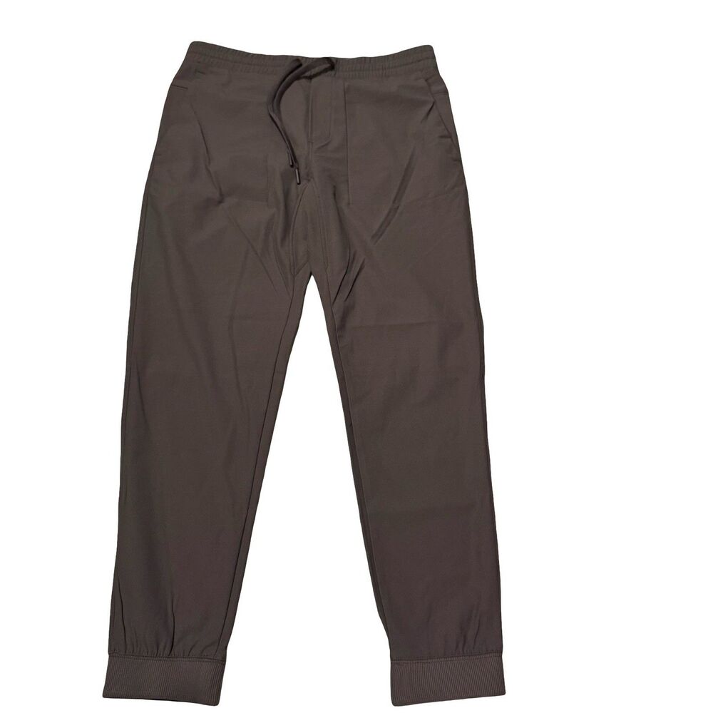 NWT Penguin Sport Men’s Chocolate Brown Moisture Wicking Joggers Medium